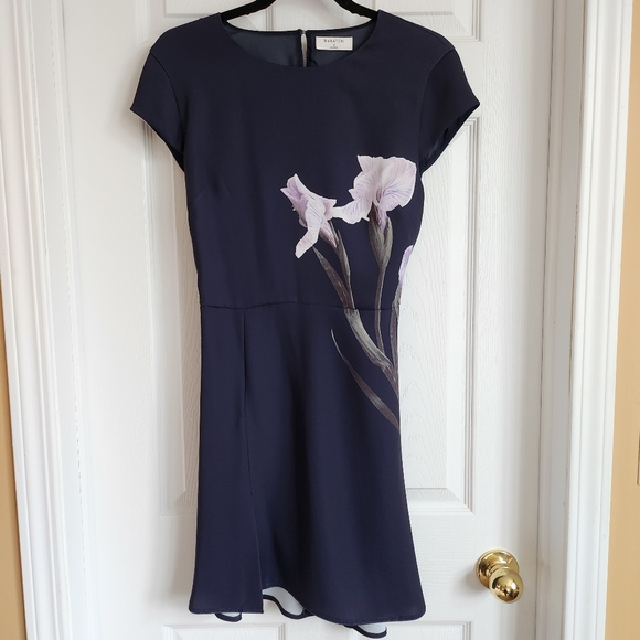 Aritzia Hampton floral mini dress in size 4 - Picture 2 of 7